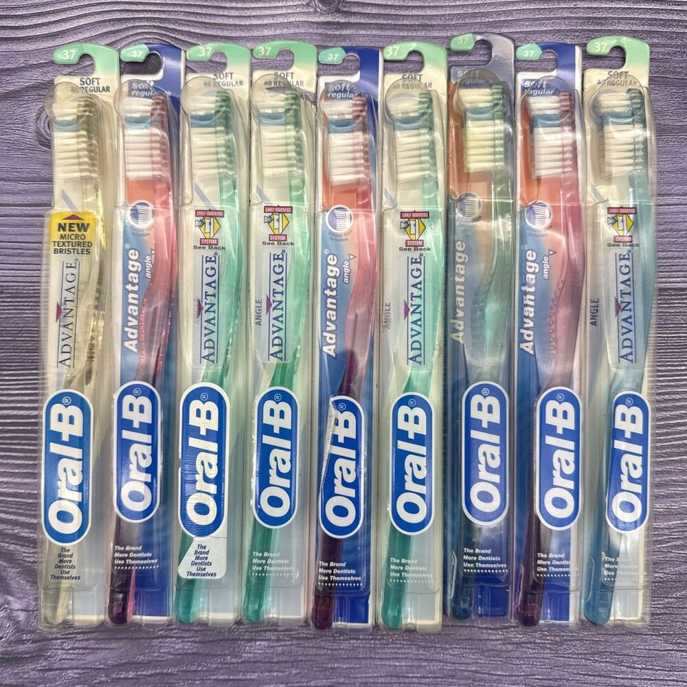 9 LOT Vintage 2002 Oral-B Advantage Toothbrush Soft Regular 40 Power Tip Bristle